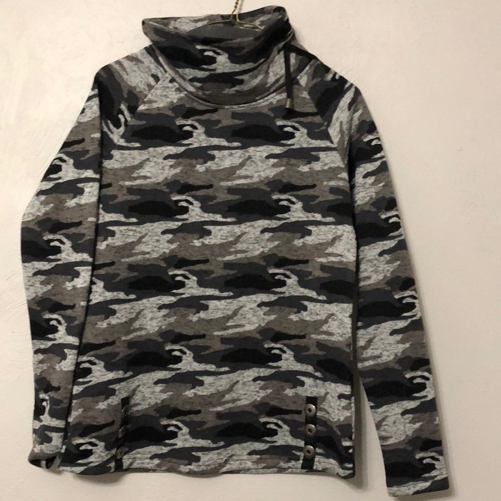 NWOT camo cowl neck sweater